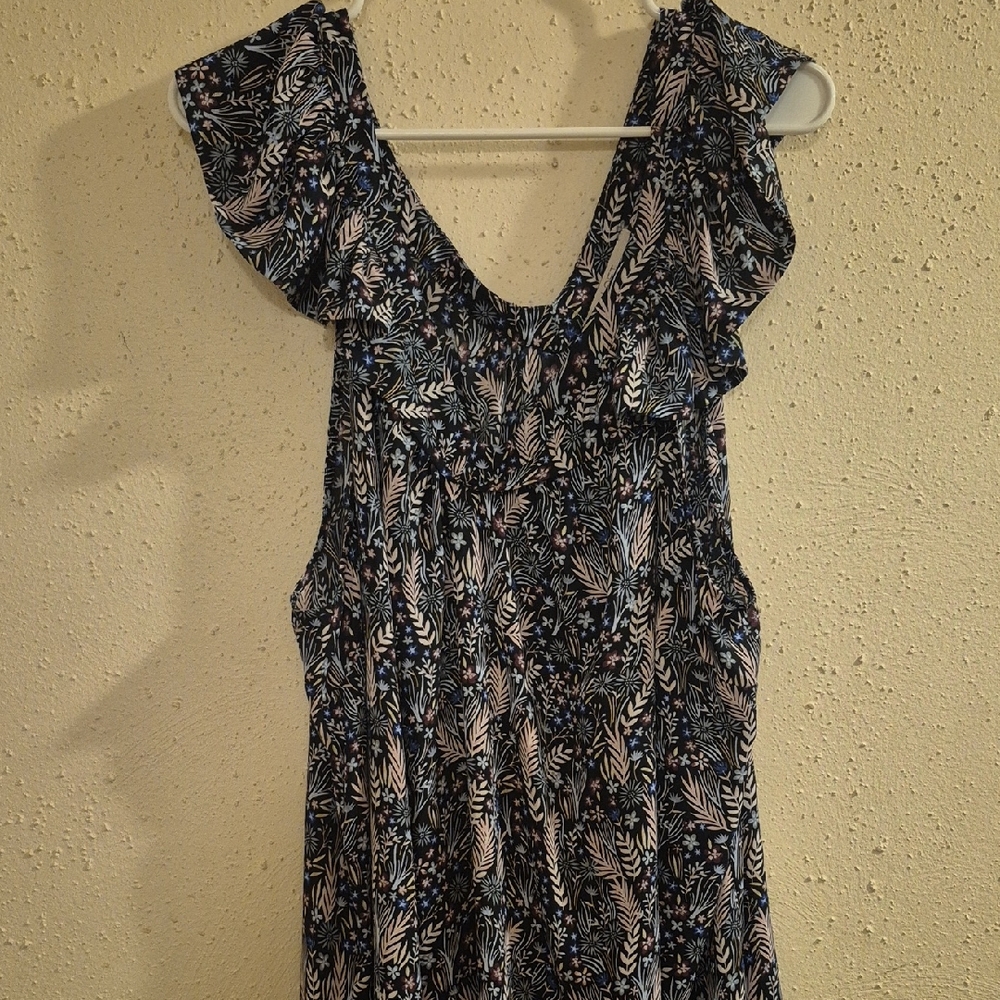 LOFT Blue and White Floral Blouse